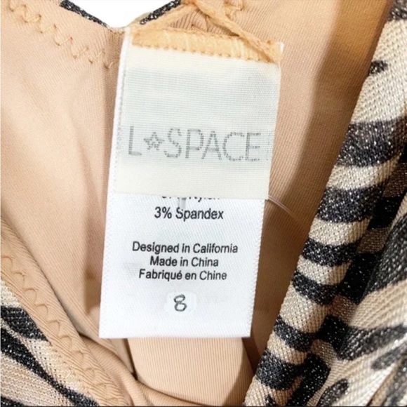 NEW L*SPACE Stormi One Piece Swim Suit Zebra Print Size 8 - Picture 4 of 4